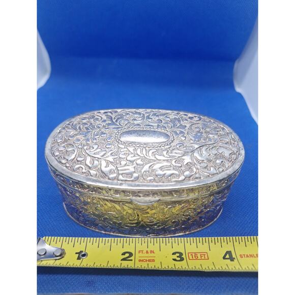 FTD Silver Tone Embossed Oval Trinket Box with Red Lining – 4" Excellent! - Picture 5 of 6